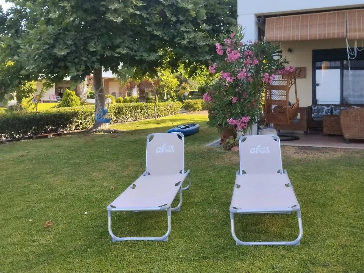 Villa 3Ω Nea Skioni
